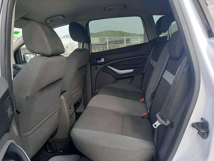 Ford Kuga – 2010 – Image 5