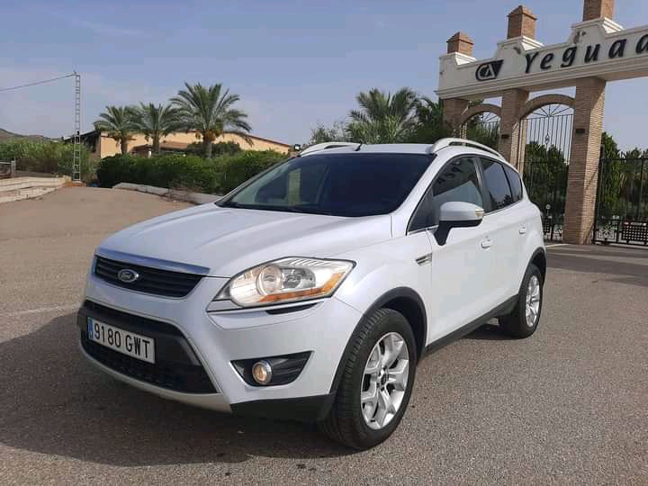 Ford Kuga – 2010