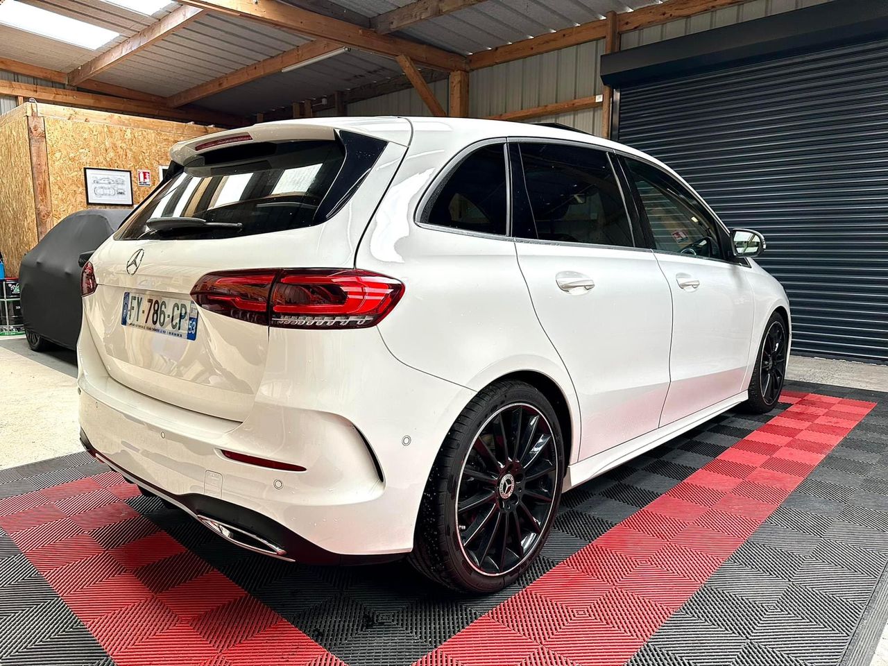 Mercedes-Benz Classe B 220d AMG Line Edition – Automatique 8G-DCT – 2019 – Image 2