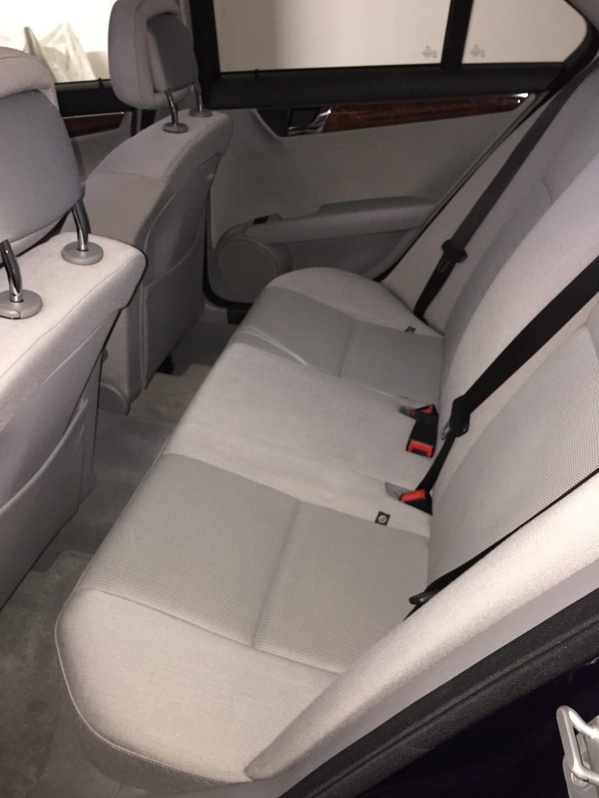 Mercedes-Benz Classe C 220 CDI – Automatique – 2009 – Image 4