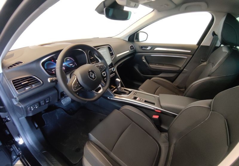 Renault Mégane 1.2 TCe Bose EDC – 132 ch – 2015 – Image 4
