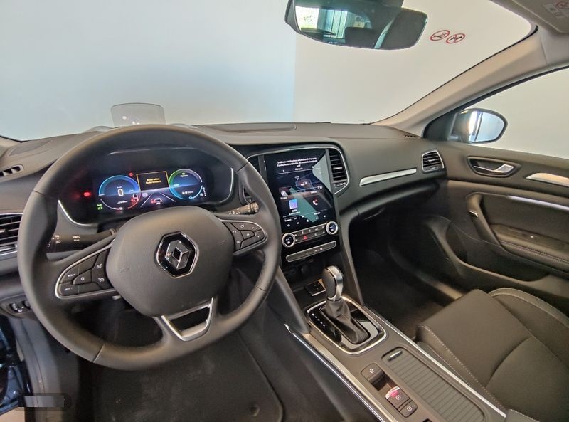 Renault Mégane 1.2 TCe Bose EDC – 132 ch – 2015 – Image 2