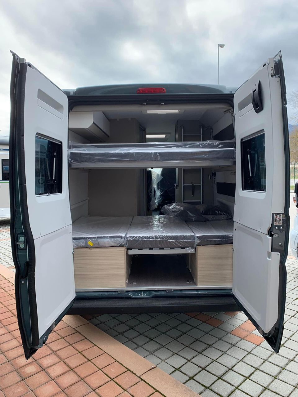 Adria Twin Plus 600 SPB Family 2023 – Image 7