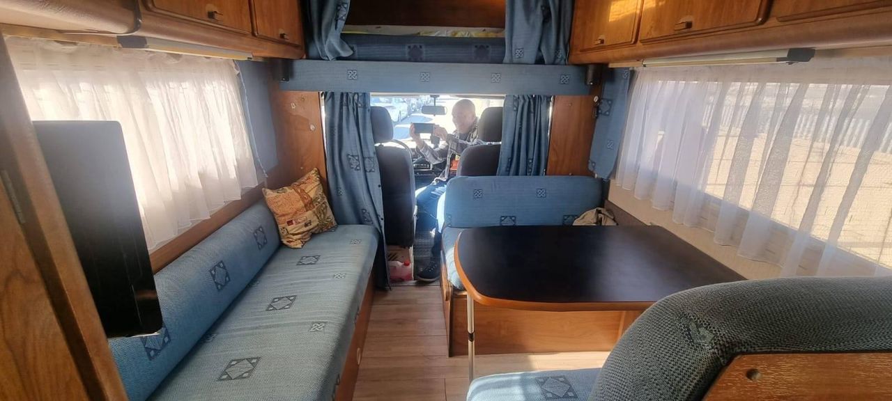 Autocaravana citroen 1991 04 places – Image 4